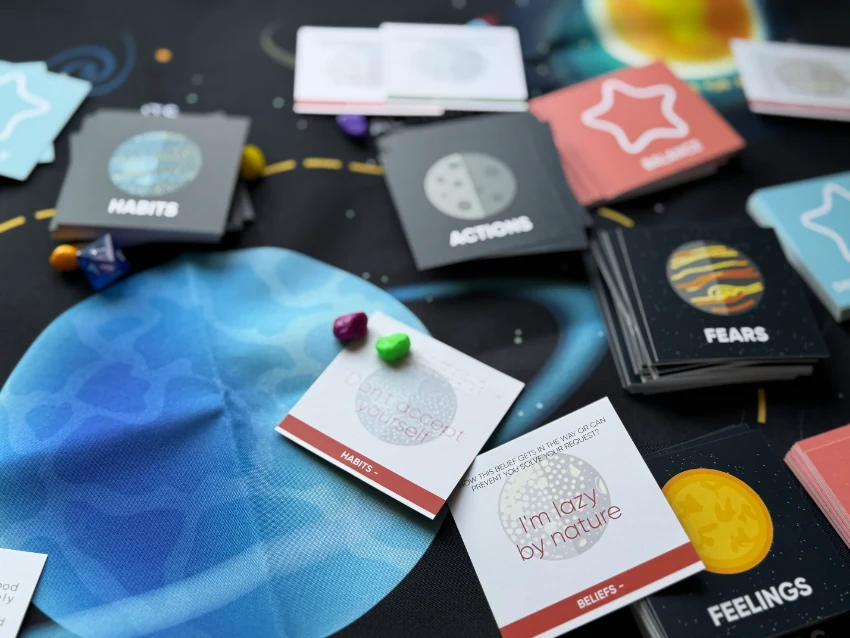 Full game set — cards, dice, tokens, instruction